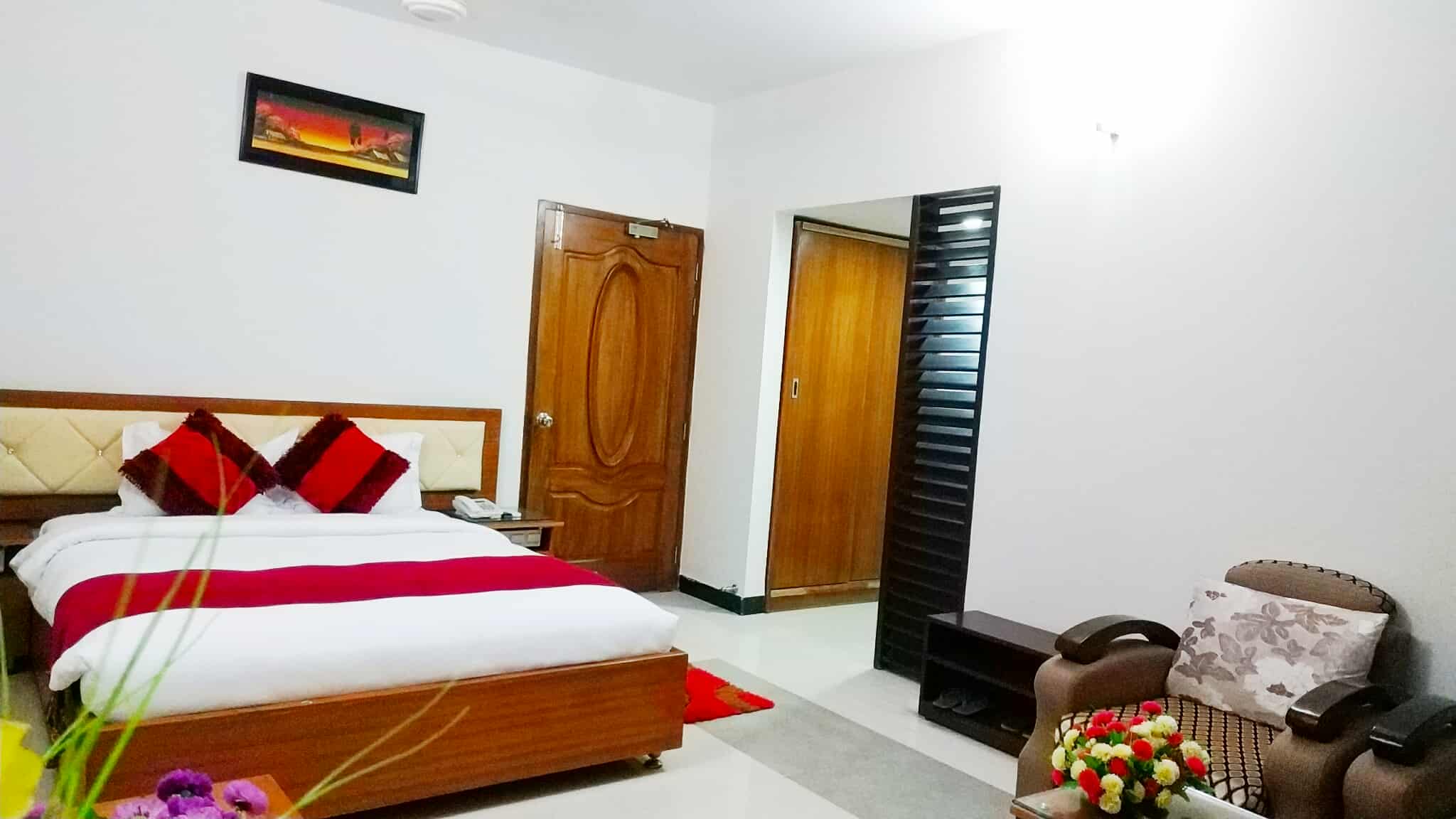 Deluxe Couple (1 Couple Bed) – Hotel Khan Palace Kuakata Gallery