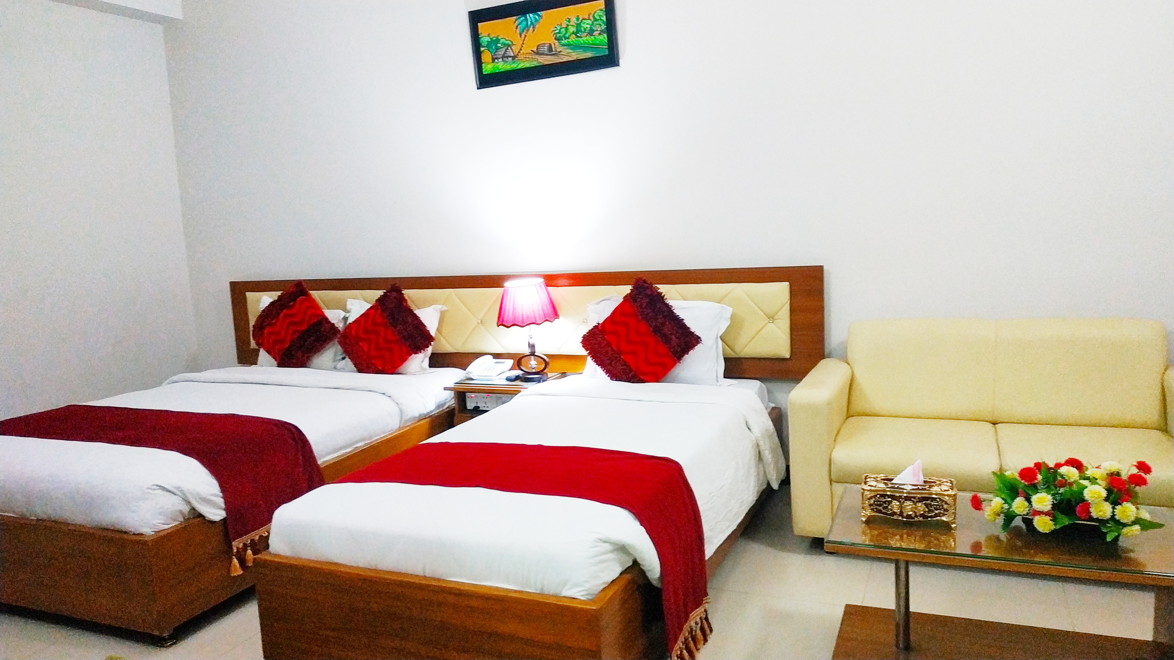 Deluxe Family (1 Couple + 1 Single Bed) at Hotel Khan Palace – Kuakata Accommodation
