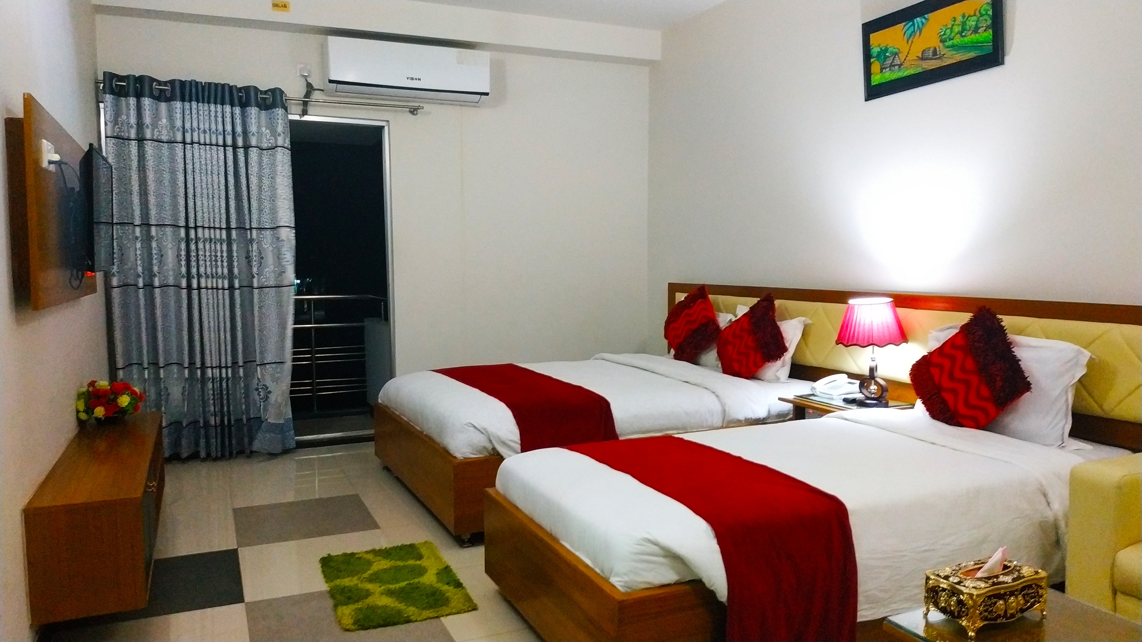 Deluxe Family (1 Couple + 1 Single Bed) – Hotel Khan Palace Kuakata Gallery