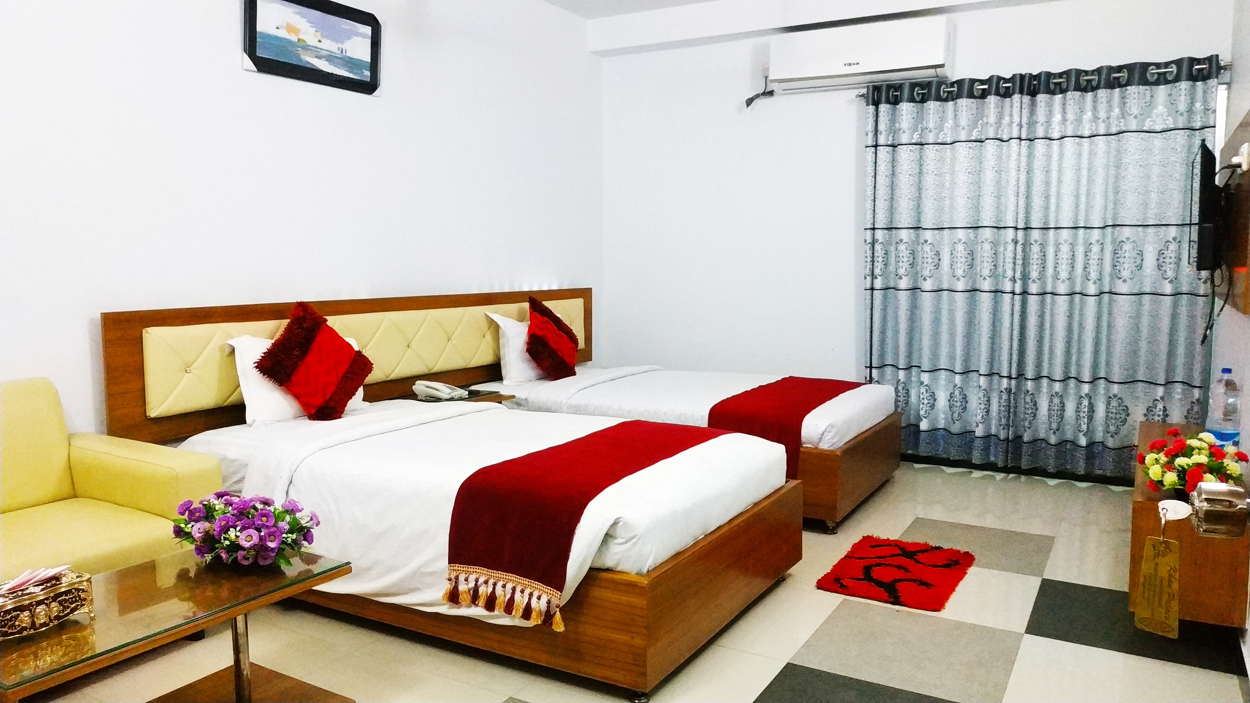 Deluxe Twin (2 Single Bed) – Kuakata Hotel Photo 1