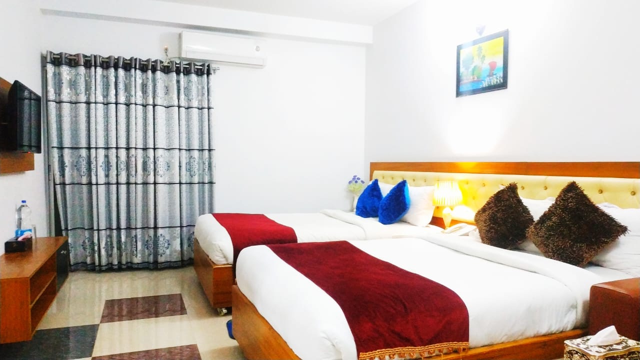 Executive Twin (2 Semi Couple Bed) – Hotel Khan Palace Kuakata Gallery