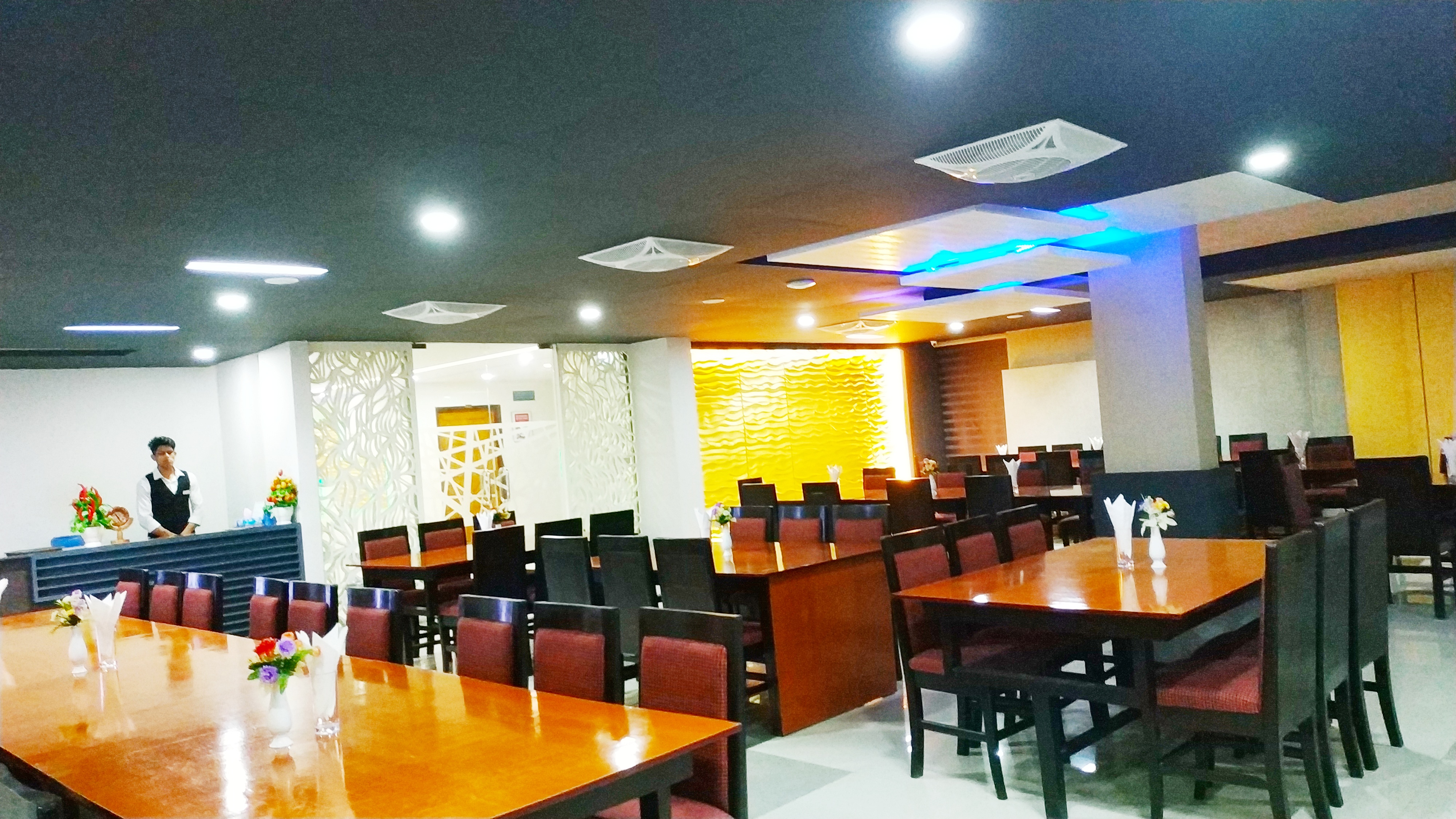 Restaurant – Kuakata Hotel Photo 2