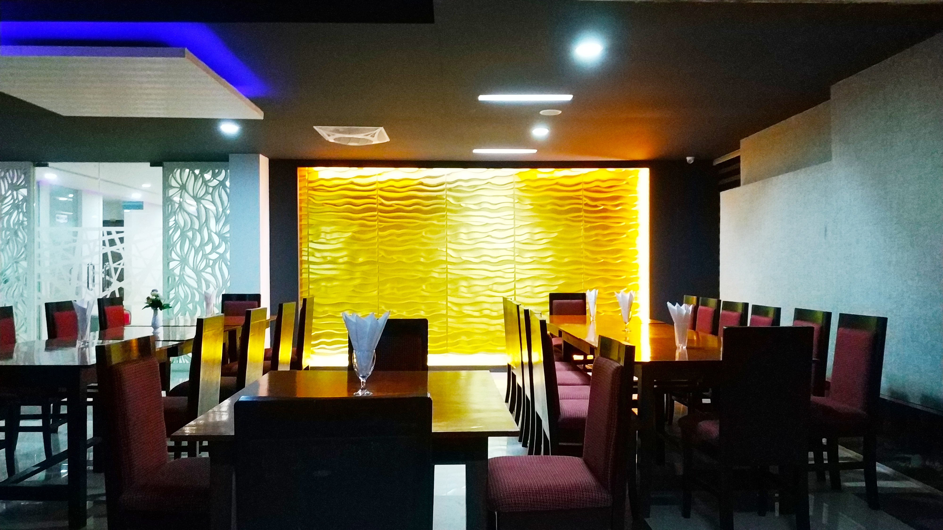 Restaurant – Hotel Khan Palace Kuakata Gallery