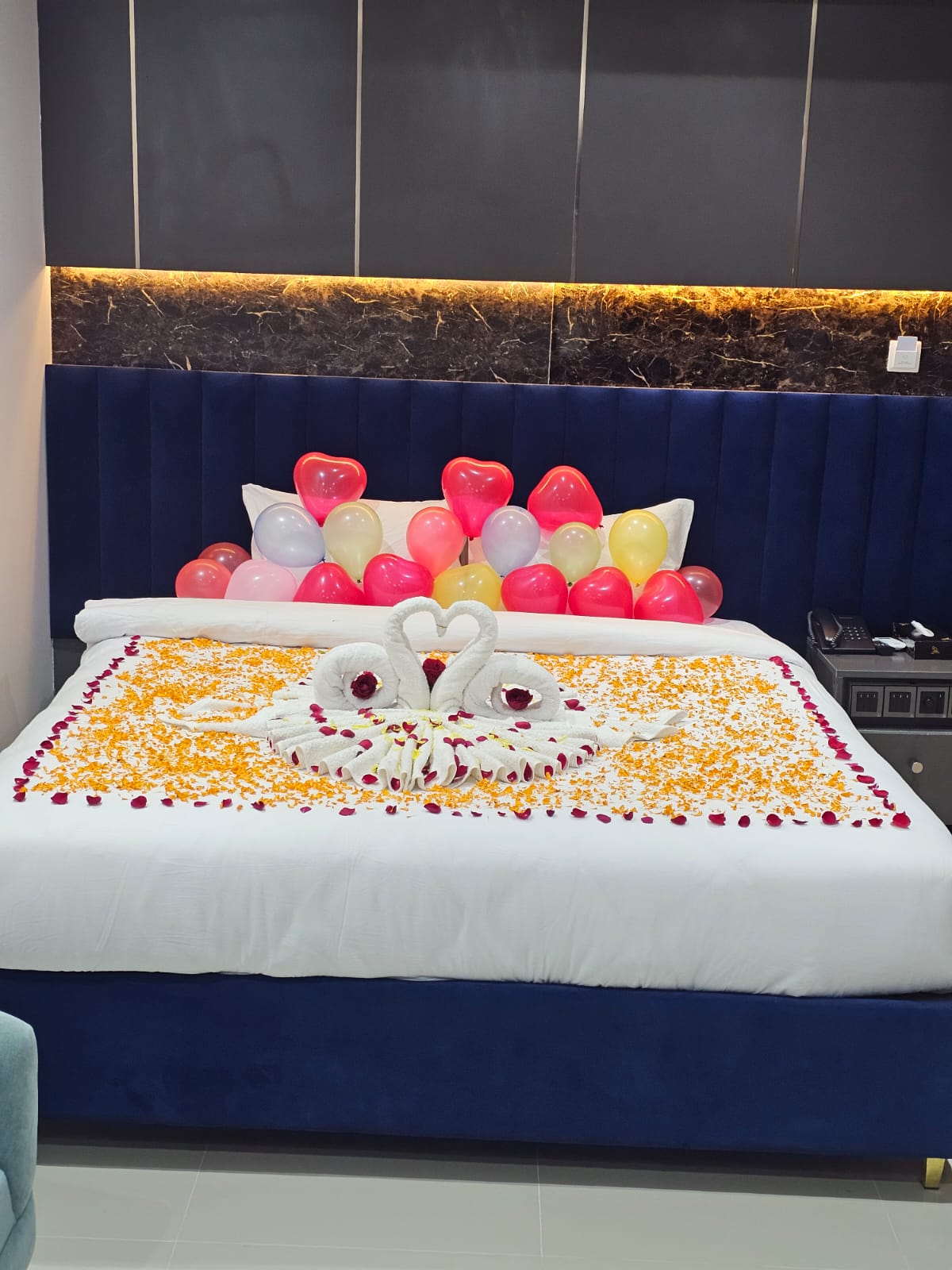 Royal Couple (1 King Bed) – Hotel Khan Palace Kuakata Gallery