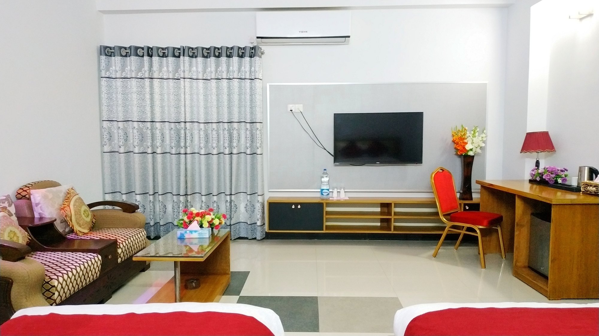Royal Deluxe Family (1 Couple + 1 Single Bed) – Hotel Khan Palace Kuakata Gallery
