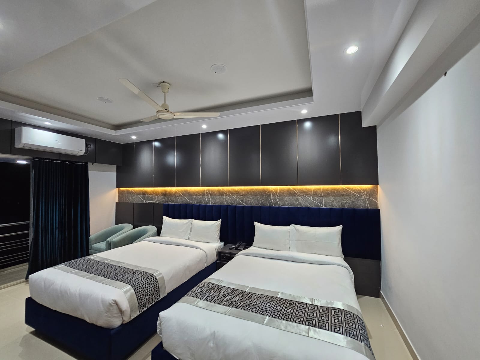 Royal Twin (2 Semi Couple Bed) – Hotel Khan Palace Kuakata Gallery