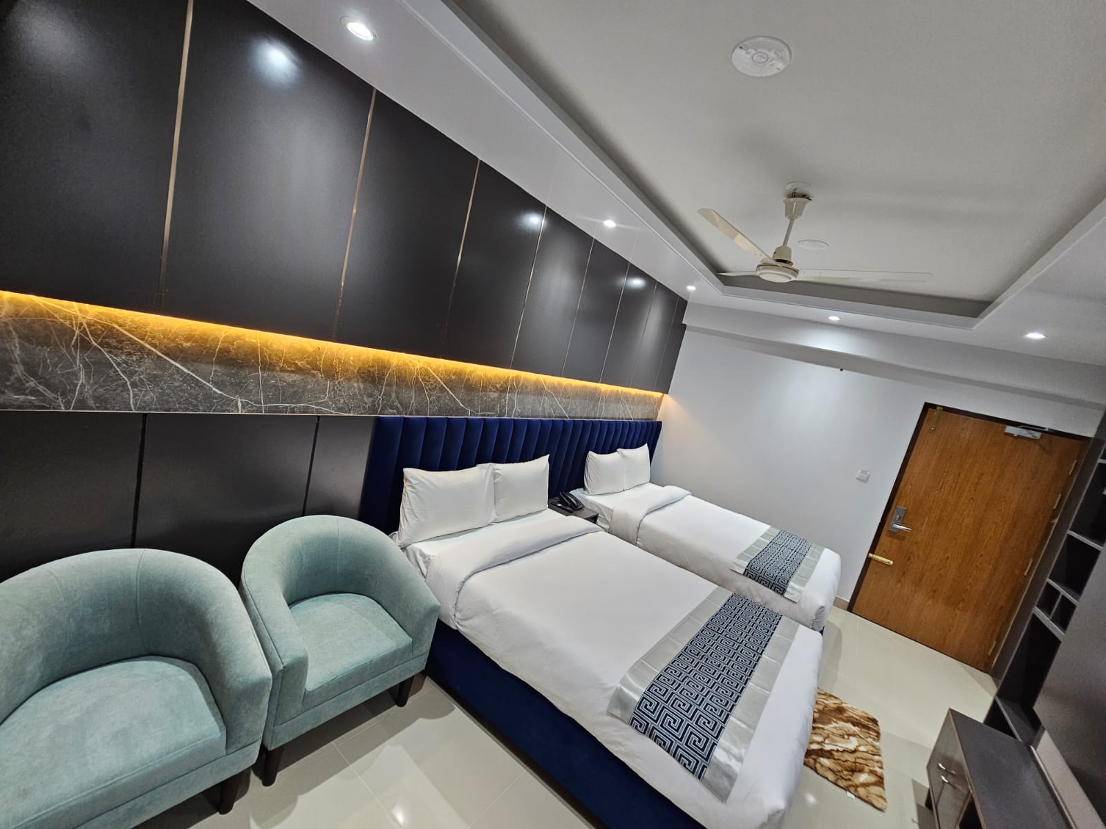 Royal Twin (2 Semi Couple Bed) – Hotel Khan Palace Kuakata Gallery