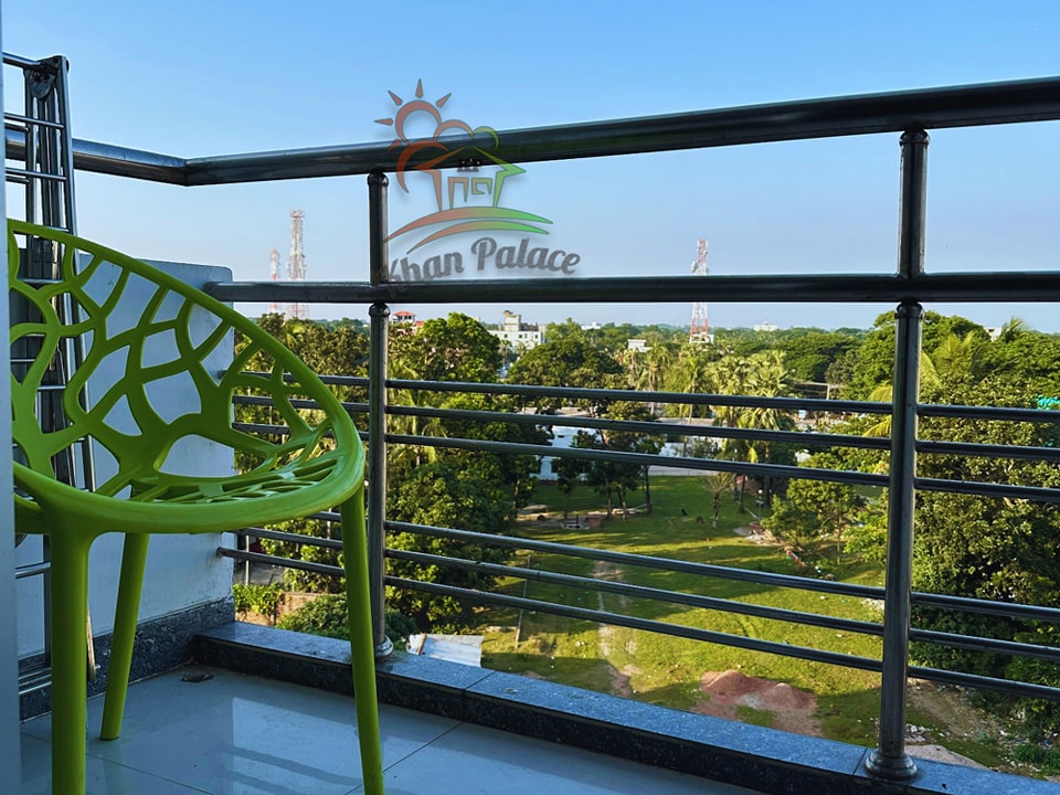 VIP Deluxe (1 King Bed) – Hotel Khan Palace Kuakata Gallery