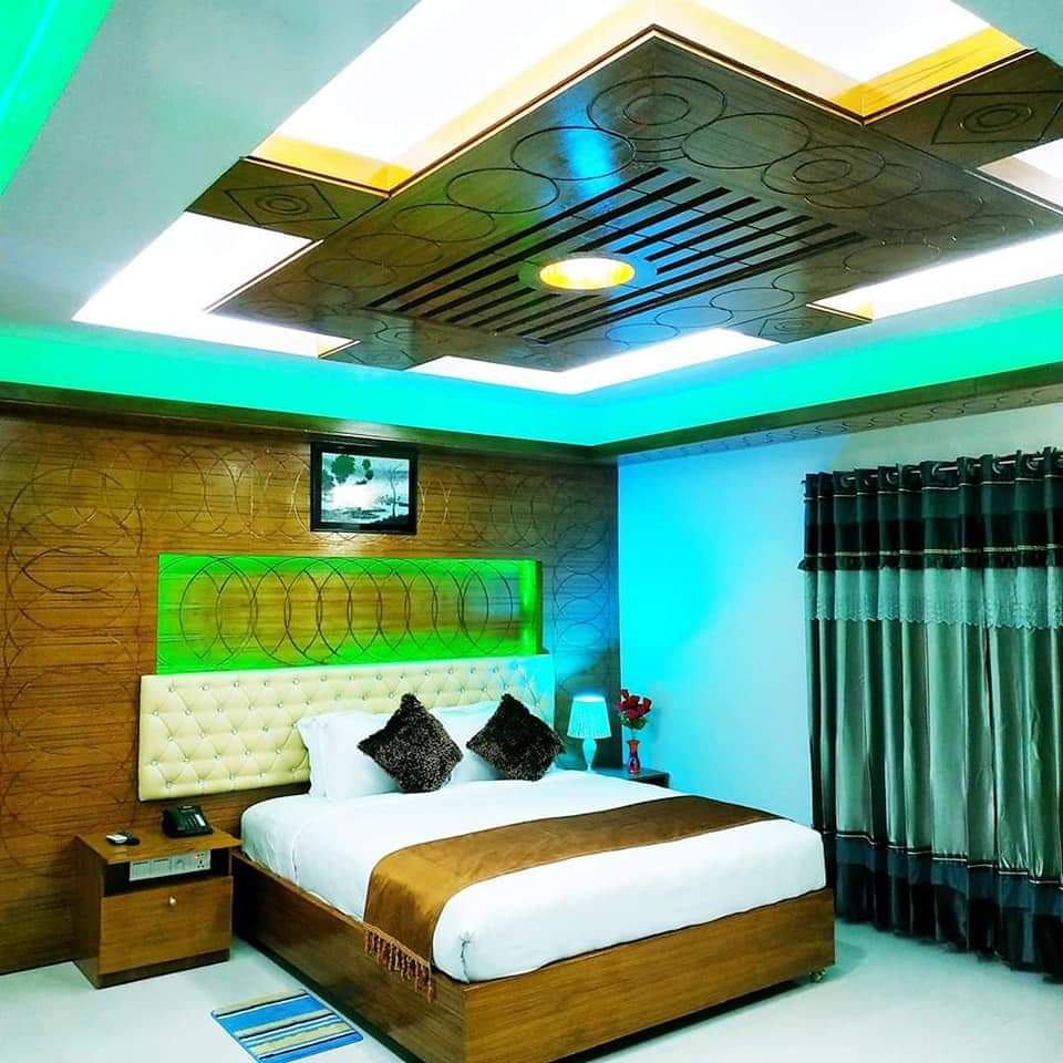 VIP Deluxe (1 King Bed) – Hotel Khan Palace Kuakata Gallery