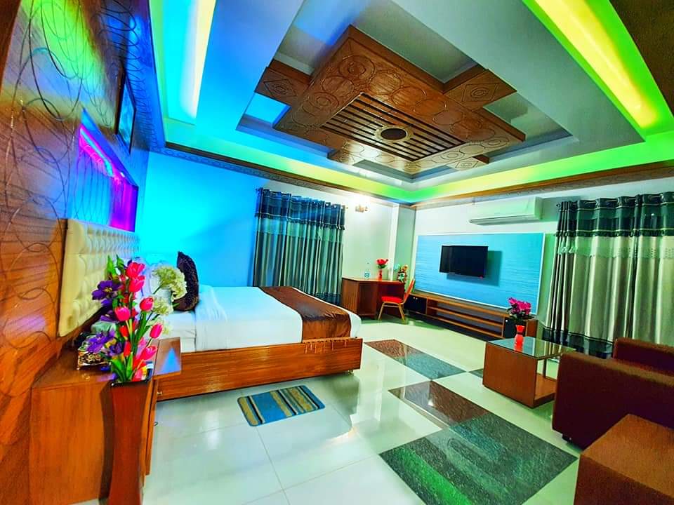 VIP Deluxe (1 King Bed) – Hotel Khan Palace Kuakata Gallery